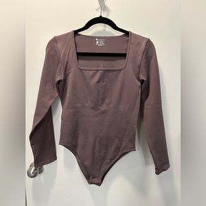 OQQ Bodysuit Women Large long sleeve